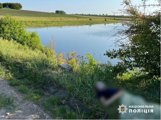 Трагедія на Черкащині: під час купання втопилася 11-річна дівчинка